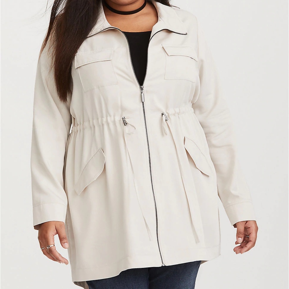 Torrid Tan lightweight Twill Anorack Jacket NWT - Picture 4 of 8